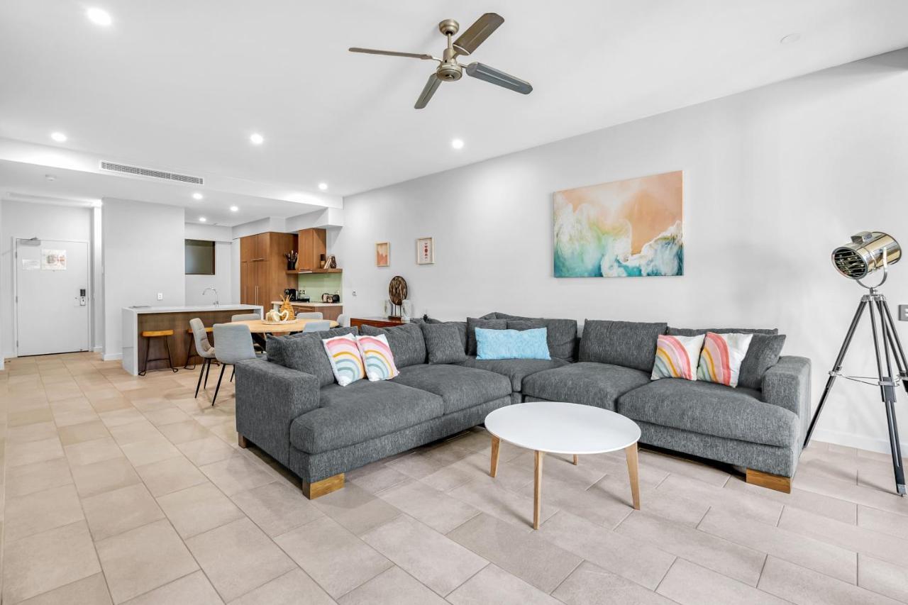 Elysium Private Apartments Triton By The Sea Palm Cove Eksteriør bilde