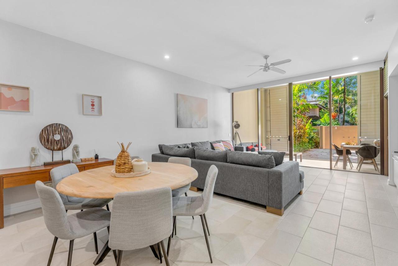 Elysium Private Apartments Triton By The Sea Palm Cove Eksteriør bilde