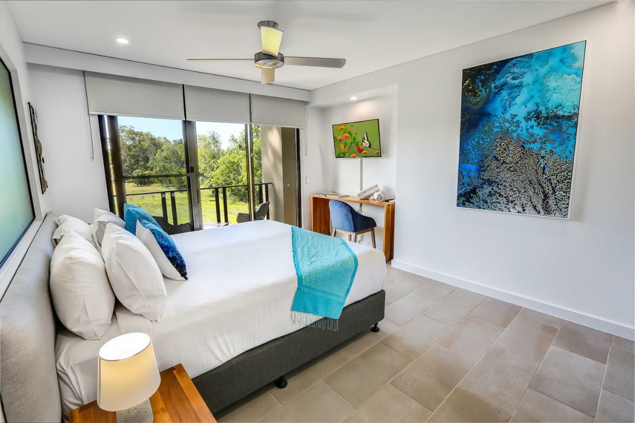 Elysium Private Apartments Triton By The Sea Palm Cove Eksteriør bilde