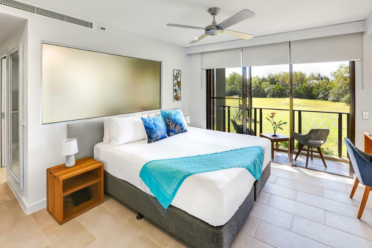 Elysium Private Apartments Triton By The Sea Palm Cove Eksteriør bilde